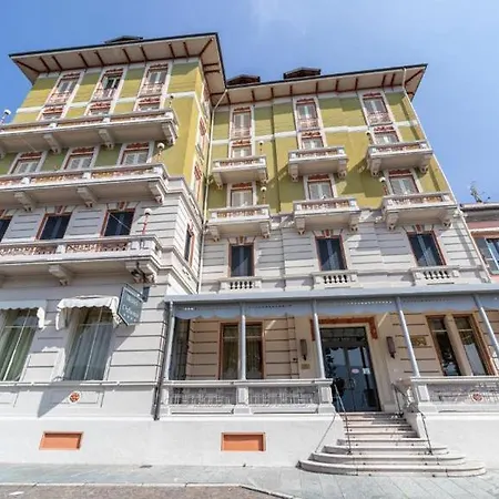 Pallanza By Lvg Collection Hotel Verbania
