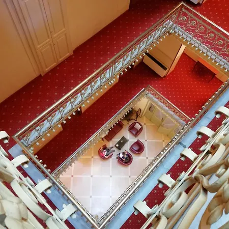 Pallanza By Lvg Collection Hotel