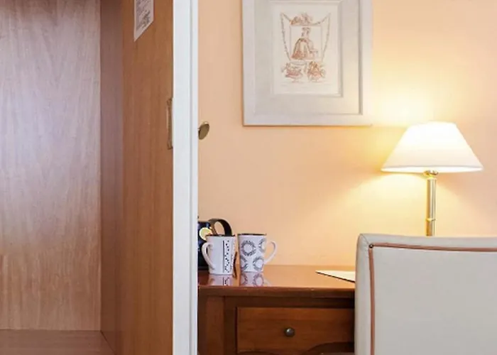 Lvg Collection - Pallanza Otel 4*